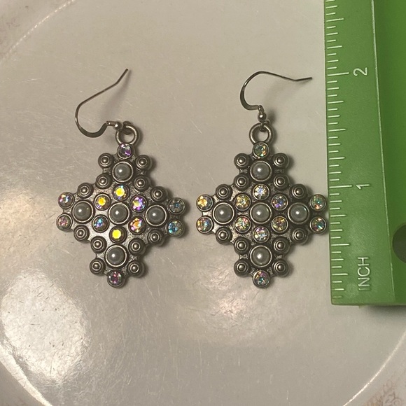 ๐ Tara Designs 925 sterling silver stamped hooks, silver tone cross earrings. - Picture 3 of 6